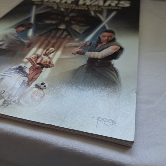 Time Magazine Special Edition: Star Wars Inside Stories-Epic Journey & Next 2019 - Picture 3 of 12